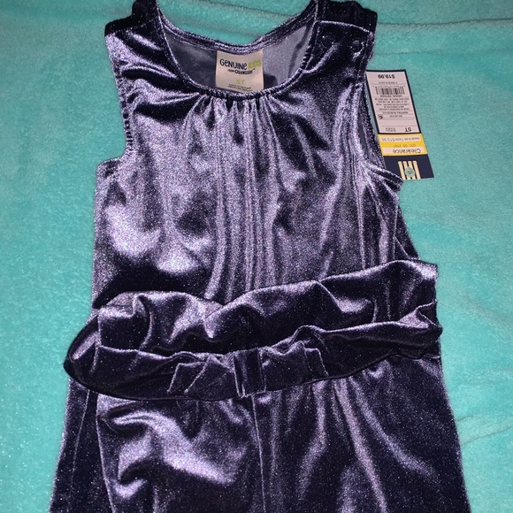 Genuine kids Oshkosh velvet romper - NWT - Picture 3 of 6